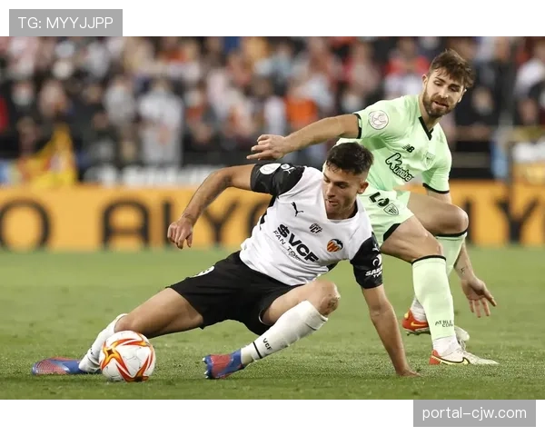 瓦伦西亚深陷降级区 攻防数据滑坡凸显球队重建困境